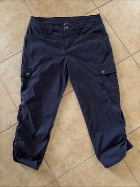 Eddie Bauer Navy Cargo Capri Pants